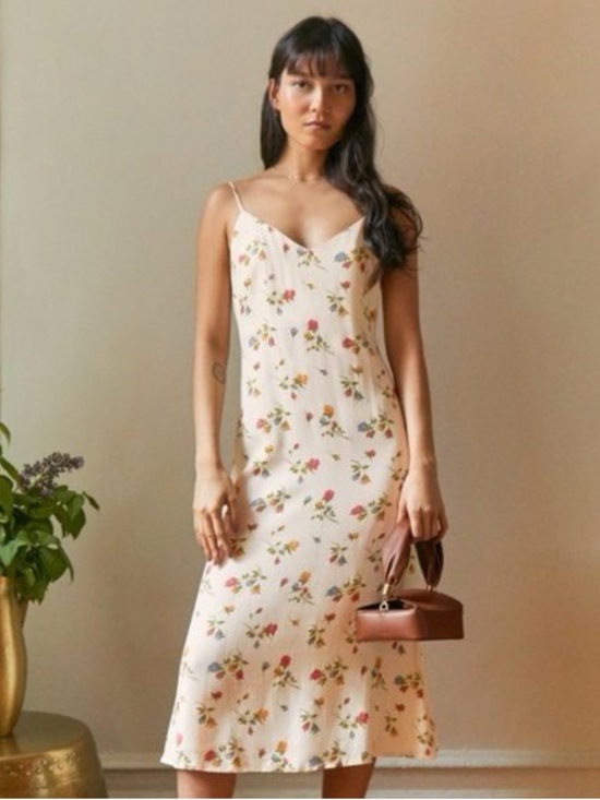 Reformation Dresses & Skirts - Reformation Chianti Slip Dress
Noemi Ivory and Floral sz M
